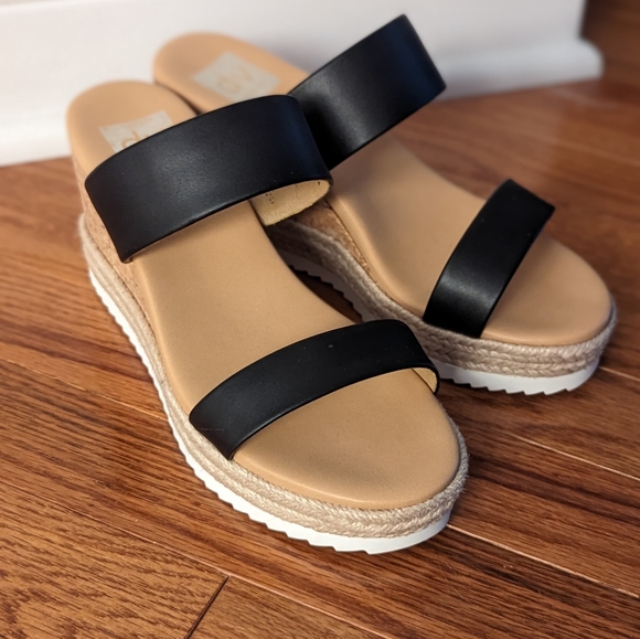 DV by Dolce Vita Emara Double Band Wedges - Picture 11 of 11